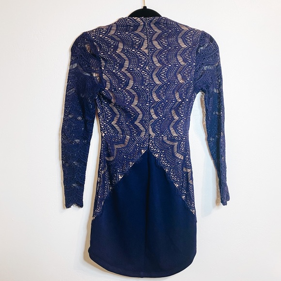 Blue and Nude Bodycon Dress - Picture 3 of 7